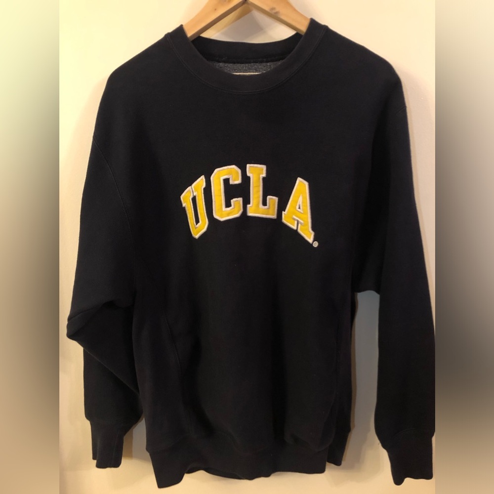 Vintage UCLA Steve and Barry’s Crewneck Sweater